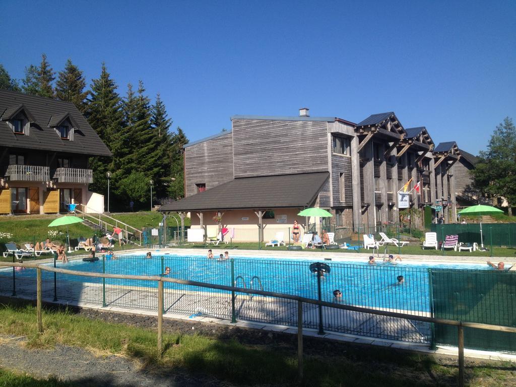 Residence Le Bois De La Reine Super Besse Exteriör bild