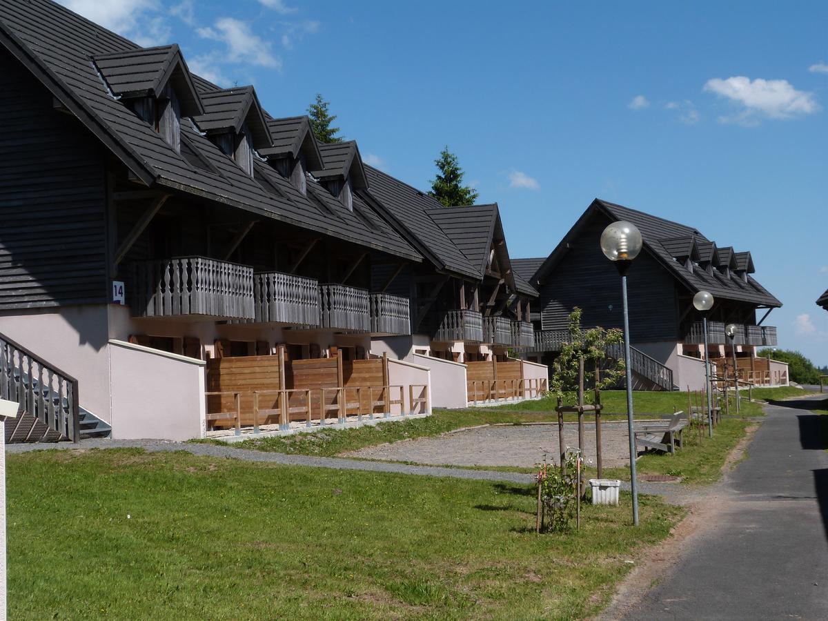 Residence Le Bois De La Reine Super Besse Exteriör bild